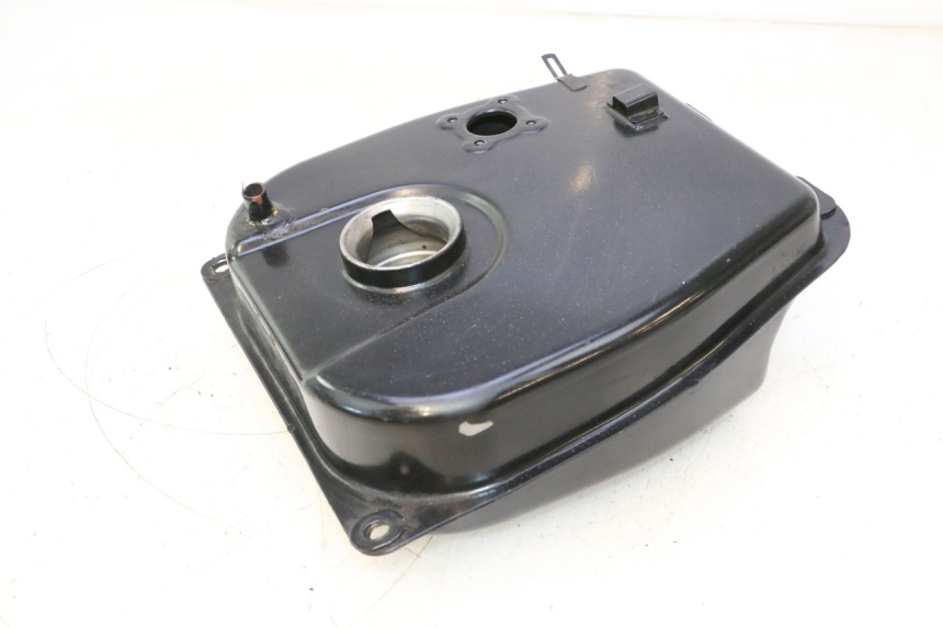 photo de RESERVOIR ESSENCE RIDE KALLIO 50 (2010 - 2019) - Points de fixation