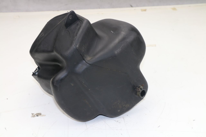 photo de RESERVOIR ESSENCE PIAGGIO LIBERTY 2T 50 (2009 - 2013) - Zoom état d’usage