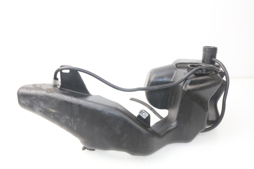 photo de RESERVOIR ESSENCE PIAGGIO LIBERTY 4T 50 (2004 - 2008) - Autre angle de vue