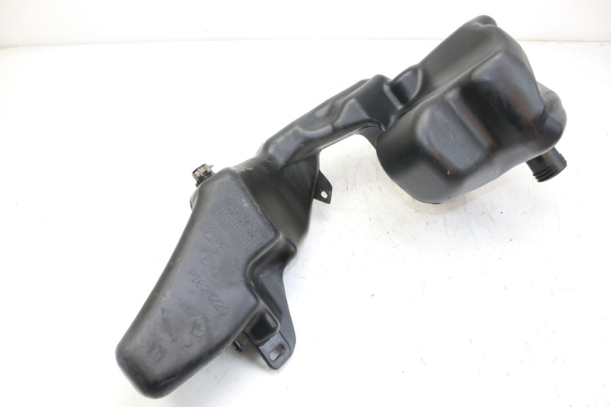photo de RESERVOIR ESSENCE PIAGGIO LIBERTY 4T 50 (2004 - 2008) - Détail de la pièce
