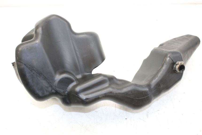 photo de RESERVOIR ESSENCE PIAGGIO LIBERTY 4T 50 (2004 - 2008) - Zoom état d’usage