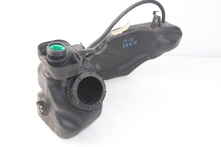 photo de RESERVOIR ESSENCE PIAGGIO LIBERTY IGET 4T 50 (2015 - 2020) - Vue principale
