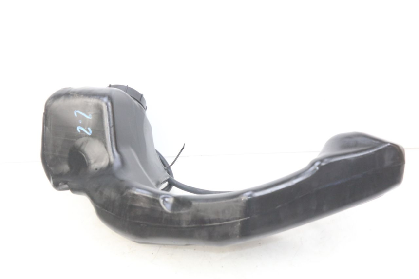 photo de RESERVOIR ESSENCE PIAGGIO LIBERTY IGET 4T 50 (2015 - 2020) - Zoom état d’usage