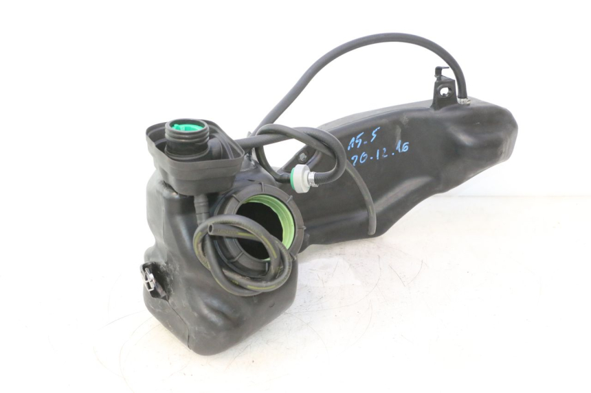 photo de RESERVOIR ESSENCE PIAGGIO LIBERTY IGET 4T 50 (2015 - 2020) - Points de fixation