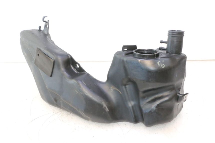 photo de RESERVOIR ESSENCE PIAGGIO LIBERTY IGET 4T 50 (2021 - 2025) - Vue principale