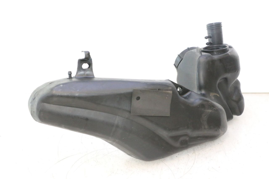 photo de RESERVOIR ESSENCE PIAGGIO LIBERTY IGET 4T 50 (2021 - 2025) - Détail de la pièce