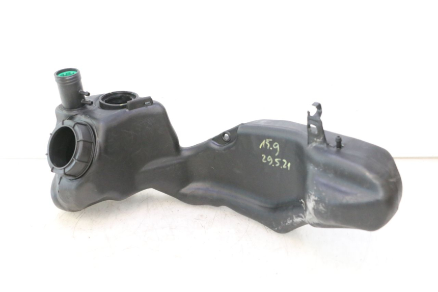 photo de RESERVOIR ESSENCE PIAGGIO LIBERTY IGET 4T 50 (2021 - 2025) - Zoom état d’usage