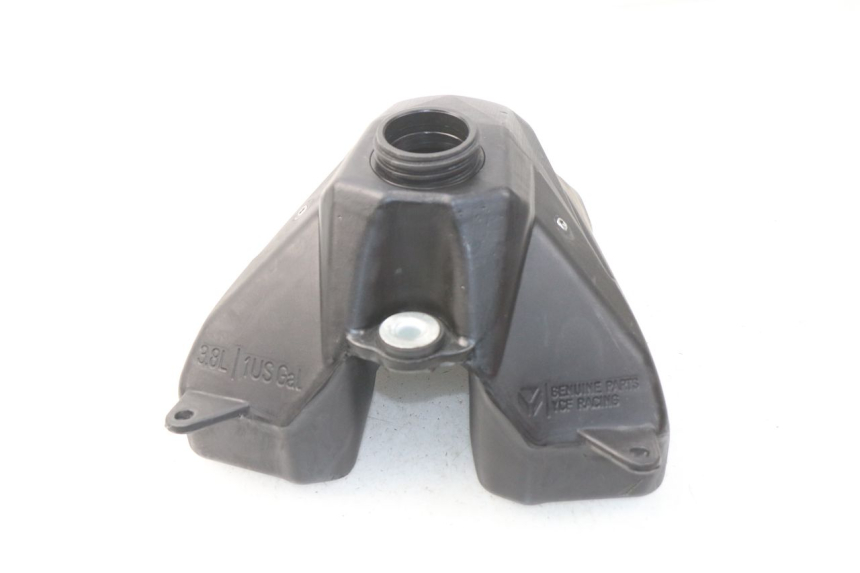 photo de RESERVOIR ESSENCE YCF LITE F 125 - Gros plan technique