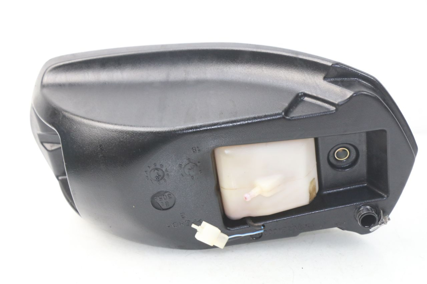 photo de RESERVOIR ESSENCE PEUGEOT LUDIX 50 (2005 - 2007) - Zoom état d’usage