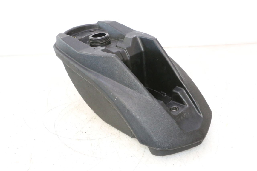 photo de RESERVOIR ESSENCE PEUGEOT LUDIX PRO 2T 50 (2010 - 2017) - Autre angle de vue