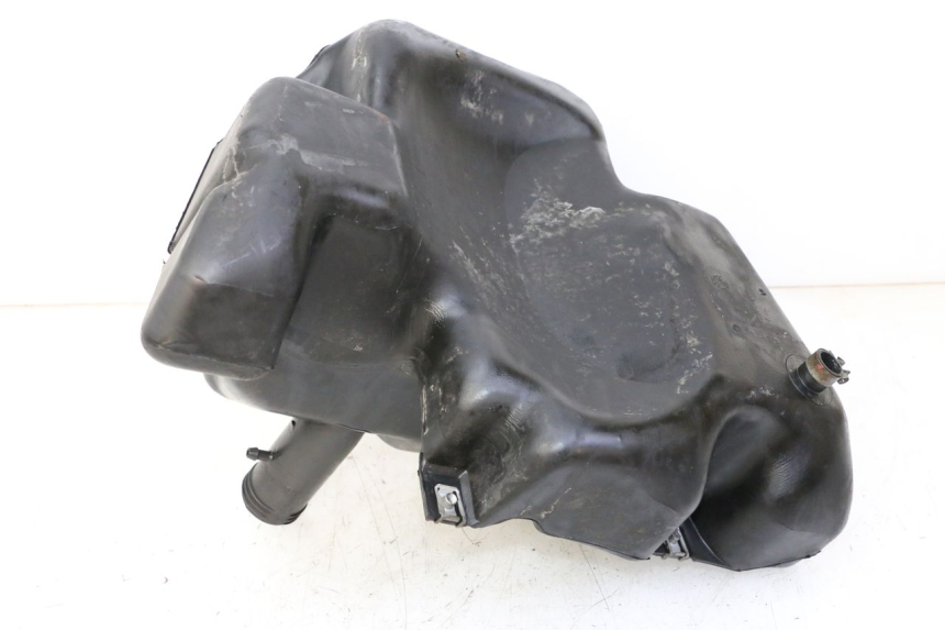 photo de RESERVOIR ESSENCE PIAGGIO LXV 4T 50 (2009 - 2013) - Zoom état d’usage