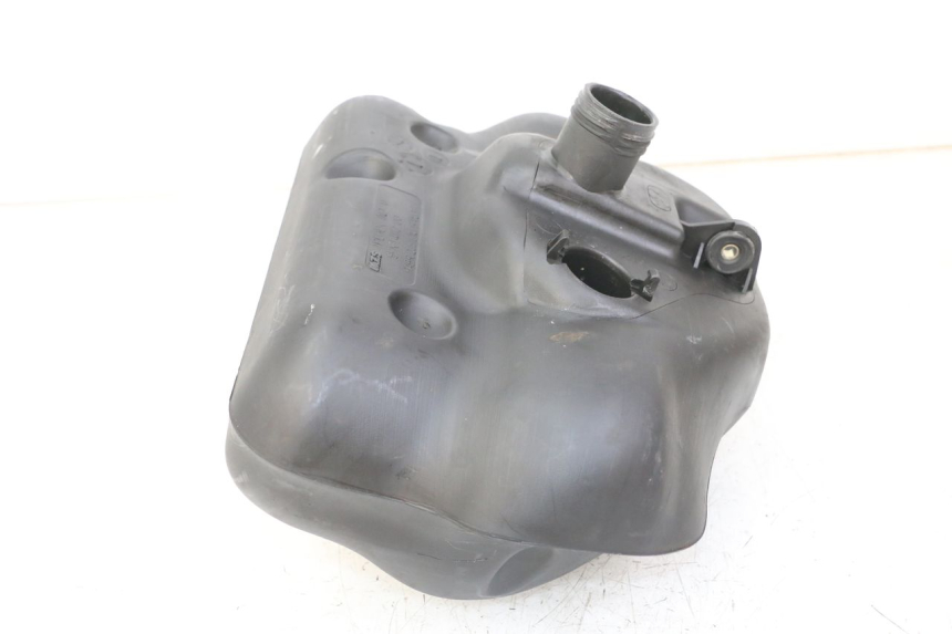 photo de RESERVOIR ESSENCE MBK BOOSTER NEXT GENERATION 50 (1995 - 1998) - Vue d’ensemble