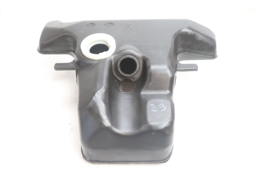 photo de RESERVOIR ESSENCE SYM MIO 50 (2005 - 2010) - Détail de la pièce