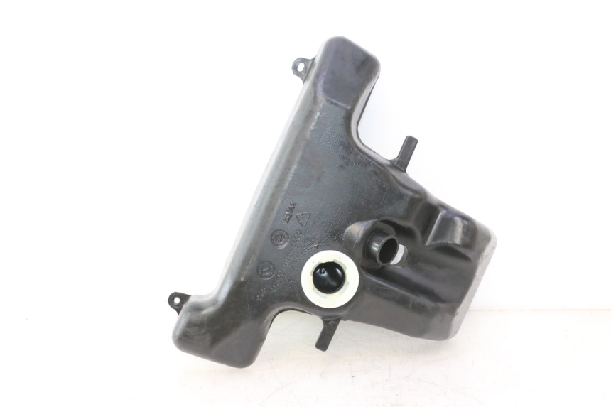 photo de RESERVOIR ESSENCE SYM MIO 50 (2005 - 2010) - Détail de la pièce