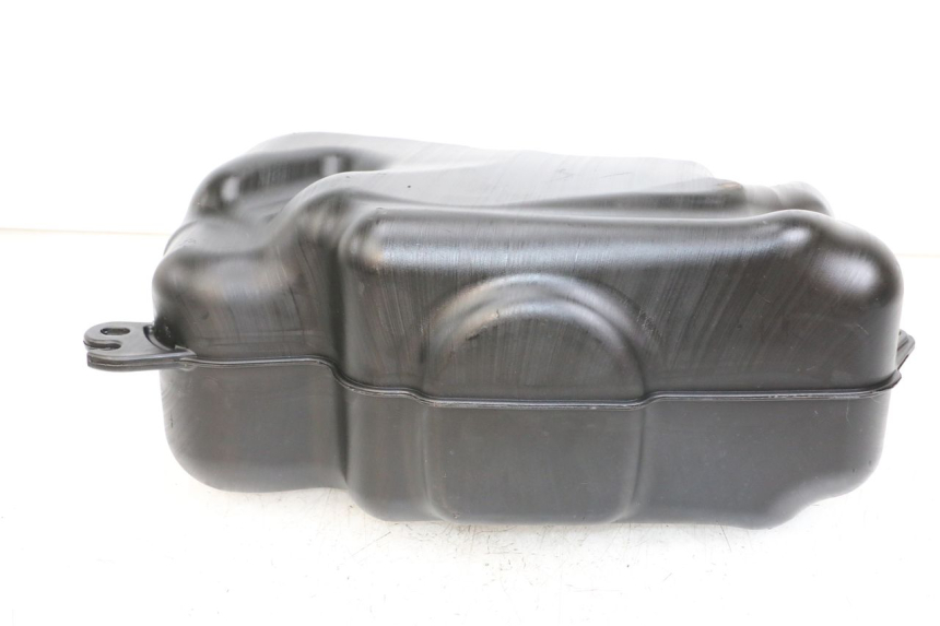 photo de RESERVOIR ESSENCE PIAGGIO MP3 HPE 350 (2018 - 2020) - Détail de la pièce