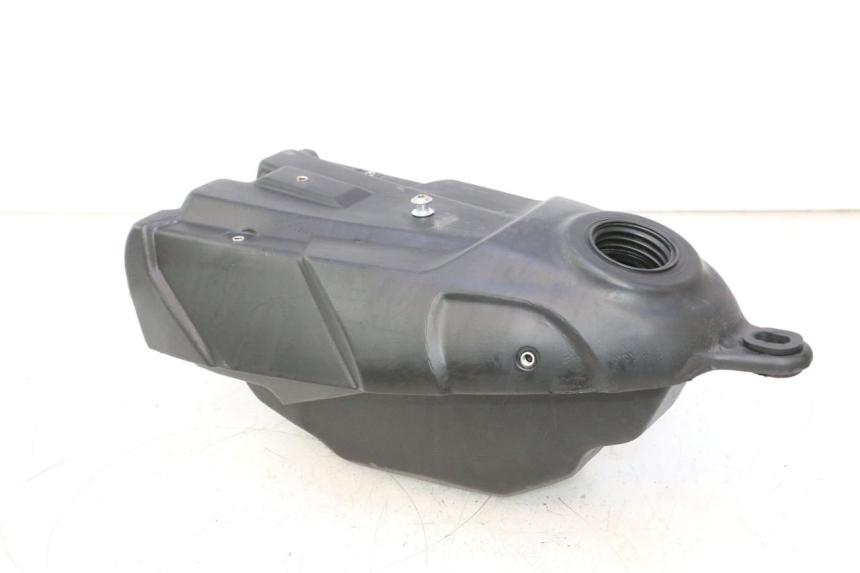 photo de RESERVOIR ESSENCE RIEJU MRT PRO SUPERMOTARD 50 (2007 - 2018) - Autre angle de vue