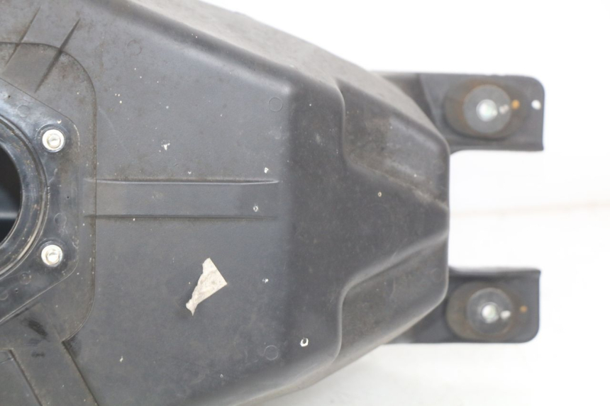photo de RESERVOIR ESSENCE YAMAHA MT ABS 125 (2014 - 2018) - Points de fixation