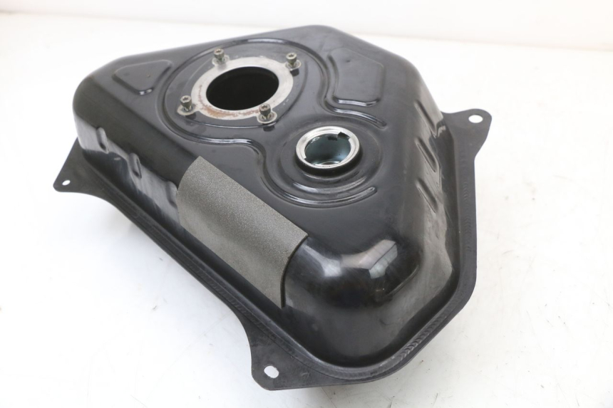 photo de RESERVOIR ESSENCE MBK MW TRYPTIK 125 (2014 - 2016) - Zoom état d’usage