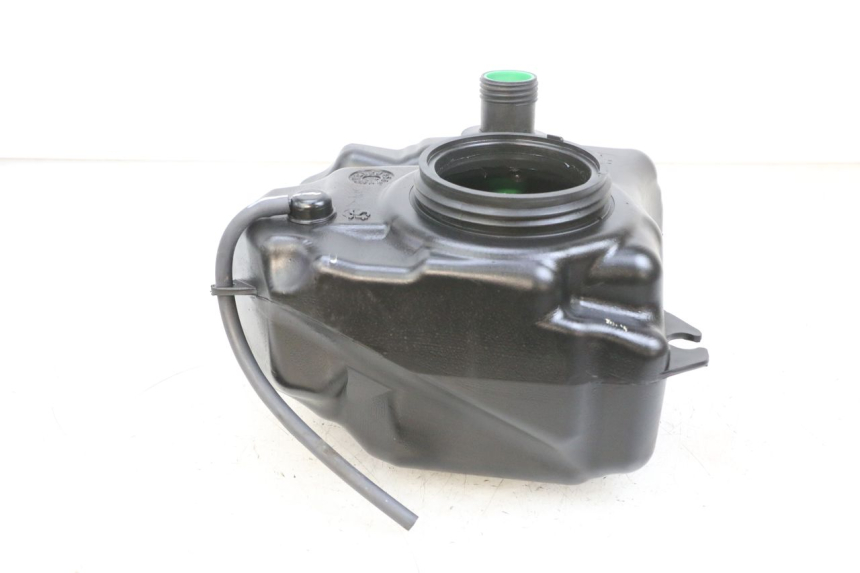 photo de RESERVOIR ESSENCE YAMAHA NEOS NEO'S 4T 50 (2008 - 2016) - Zoom état d’usage