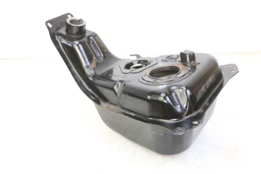 photo de RESERVOIR ESSENCE KYMCO LIKE 4T 50 (2019 - 2025) - Détails caractéristiques