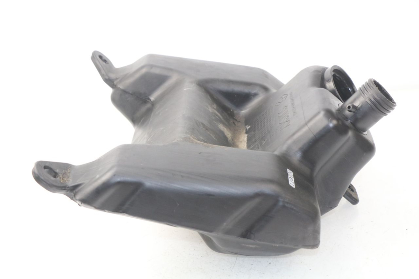 photo de RESERVOIR ESSENCE PIAGGIO NEW TYPHOON 50 (2010 - 2017) - Vue principale