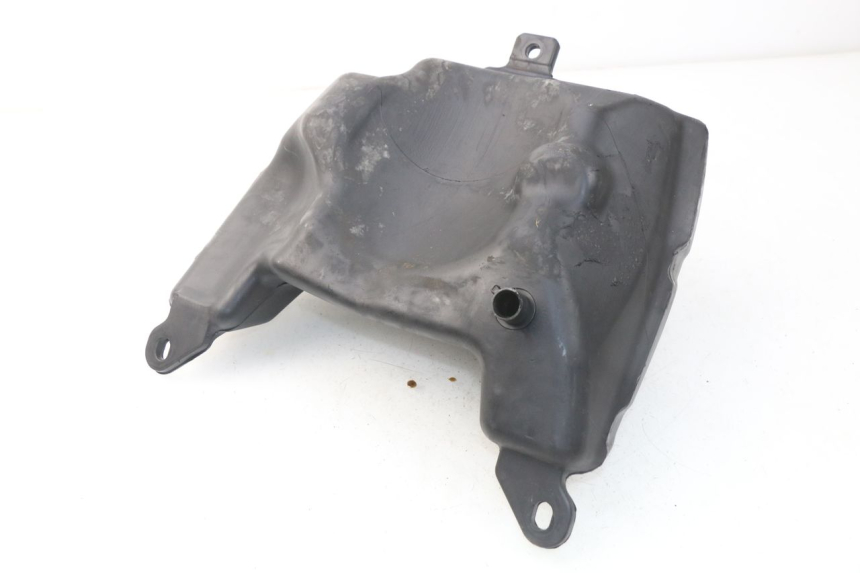 photo de RESERVOIR ESSENCE PIAGGIO NEW TYPHOON 50 (2010 - 2017) - Détail de la pièce