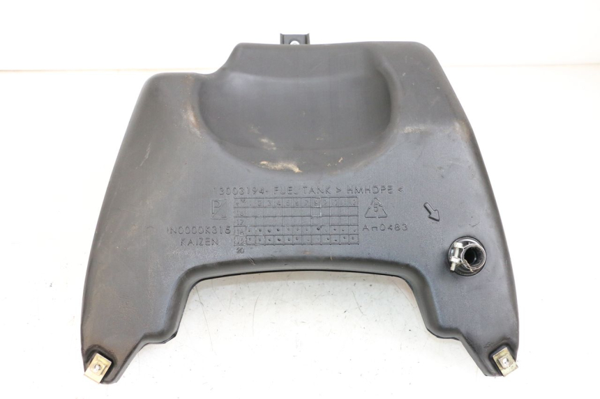 photo de RESERVOIR ESSENCE PIAGGIO NEW TYPHOON 50 (2018 - 2021) - Zoom état d’usage