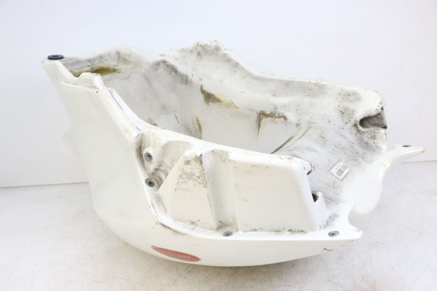 photo de RESERVOIR ESSENCE MOTO GUZZI NORGE 8V GT 1200 (2011 - 2016) - Vue d’ensemble