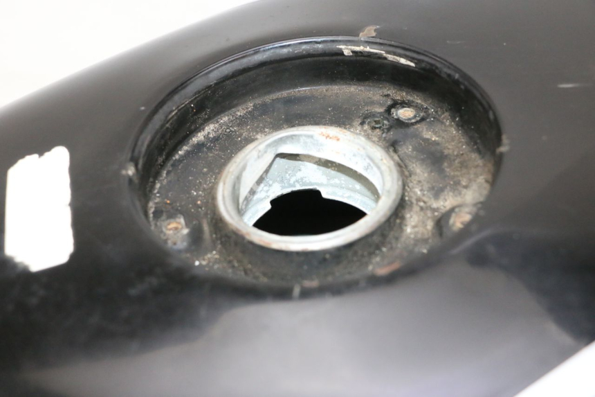 photo de RESERVOIR ESSENCE HONDA NSR R 125 (1994 - 2003) - Vue rapprochée