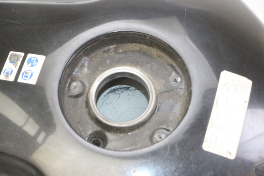 photo de RESERVOIR ESSENCE HONDA NTV DEAUVILLE ABS 700 (2007 - 2016) - Zoom qualité