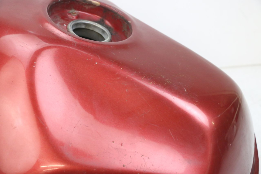 photo de RESERVOIR ESSENCE HONDA NTV DEAUVILLE 650 (1998 - 2001) - Détails caractéristiques