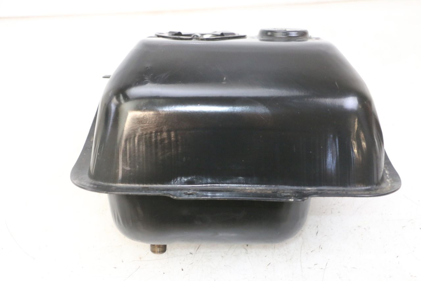 photo de RESERVOIR ESSENCE SYM ORBIT 2 4T 50 (2008 - 2017) - Points de fixation