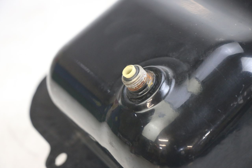 photo de RESERVOIR ESSENCE SYM ORBIT 2 TS 2T 50 (2011 - 2016) - Zoom état d’usage