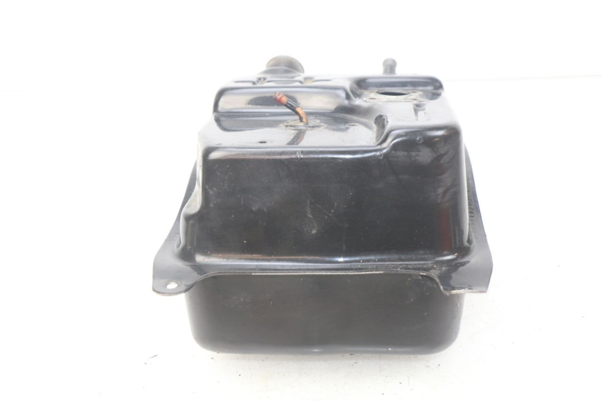 photo de RESERVOIR ESSENCE SYM ORBIT III 3 4T 50 (2018 - 2021) - Zoom état d’usage