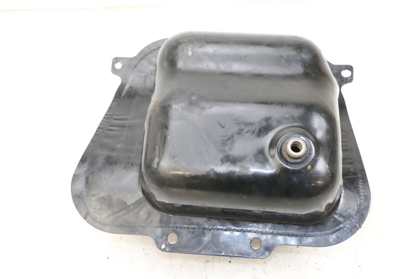 photo de RESERVOIR ESSENCE SYM ORBIT 50 (2008 - 2010) - Gros plan technique