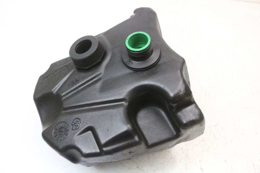 photo de RESERVOIR ESSENCE MBK OVETTO 2T 50 (2007 - 2017) - Zoom état d’usage