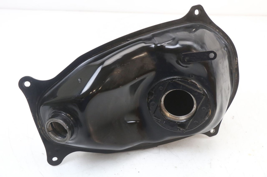 photo de RESERVOIR ESSENCE HONDA PCX (JF28) 125 (2009 - 2011) - Autre angle de vue