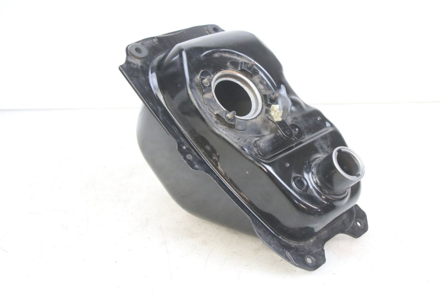 photo de RESERVOIR ESSENCE HONDA PCX (JF47) 125 (2012 - 2013) - Détail de la pièce