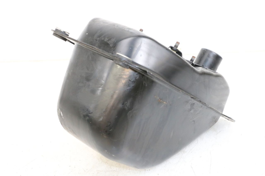 photo de RESERVOIR ESSENCE HONDA PCX (JF47) 125 (2012 - 2013) - Détail de la pièce