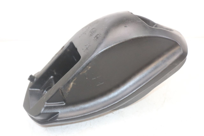 photo de RESERVOIR ESSENCE PEUGEOT LUDIX 50 (2005 - 2007) - Gros plan technique