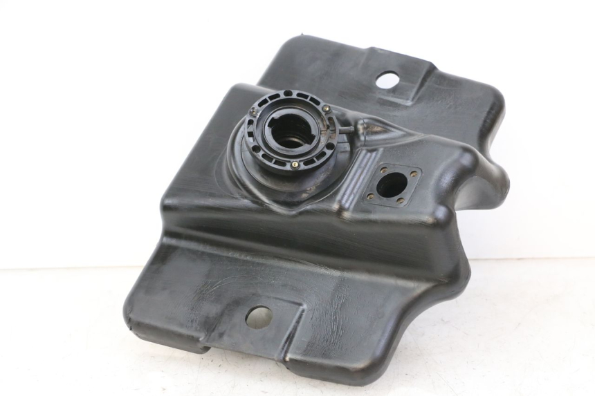 photo de RESERVOIR ESSENCE PEUGEOT SPEEDFIGHT 3 LC 2T 50 (2009 - 2015) - Vue principale