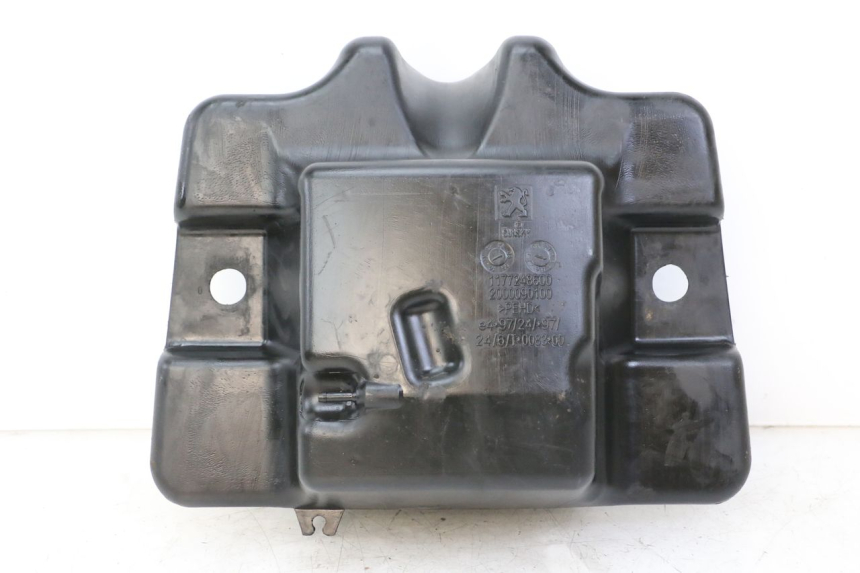 photo de RESERVOIR ESSENCE PEUGEOT SPEEDFIGHT 3 LC 2T 50 (2009 - 2015) - Zoom état d’usage
