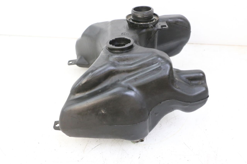 photo de RESERVOIR ESSENCE PEUGEOT TKR TREKKER FURIOUS 50 (2005 - 2014) - Autre angle de vue