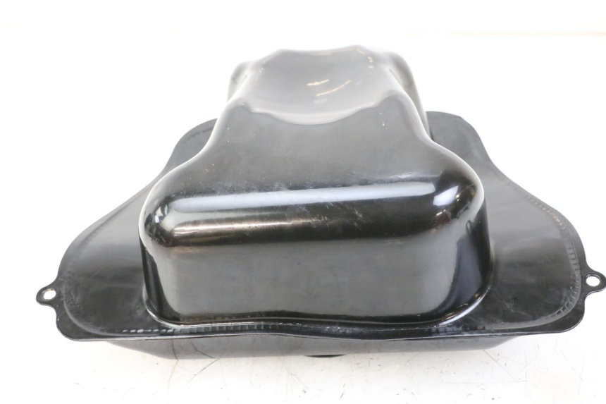 photo de RESERVOIR ESSENCE PEUGEOT TWEET 4T 50 (2023 - 2025) - Zoom état d’usage