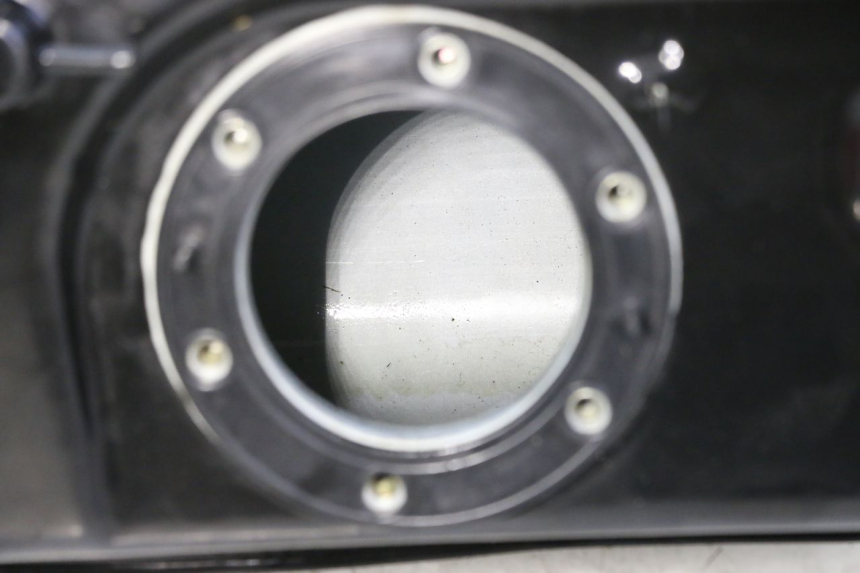 photo de RESERVOIR ESSENCE PEUGEOT TWEET 4T 50 (2023 - 2025) - Points de fixation