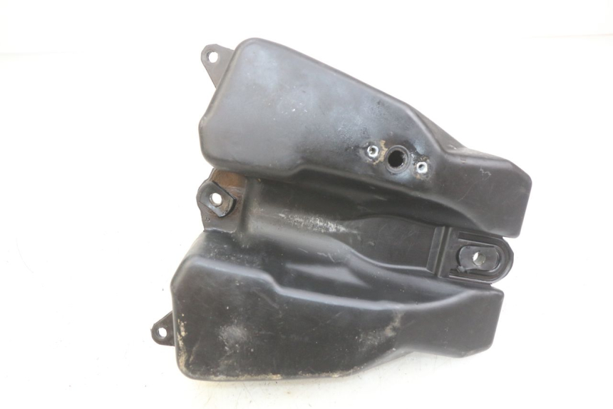 photo de RESERVOIR ESSENCE YCF PILOT 125 - Détail de la pièce