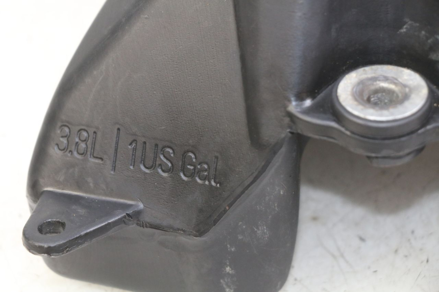 photo de RESERVOIR ESSENCE YCF PILOT 125 - Pièce contrôlée