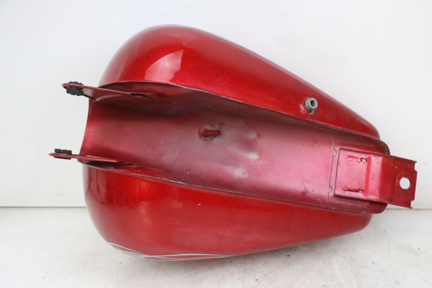 photo de RESERVOIR ESSENCE REGAL RAPTOR RAXTER 2 125 (2007 - 2015) - Gros plan technique