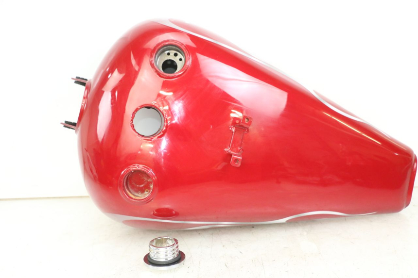 photo de RESERVOIR ESSENCE REGAL RAPTOR SPYDER 125 (2010 - 2018) - État de surface