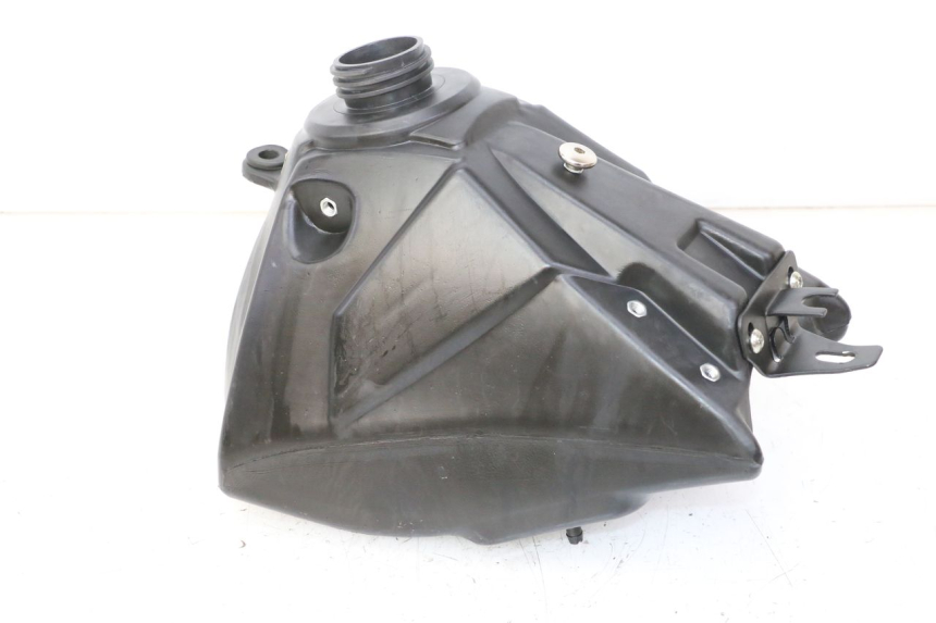 photo de RESERVOIR ESSENCE APOLLO RFZ 125 - Vue principale